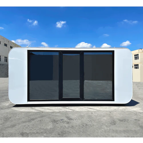 Petit cube préfabriqué Bastone avec toilettes 16 pieds