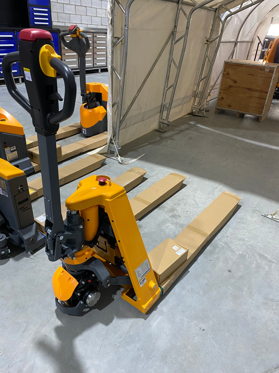 Transpalette électrique 3300 lb